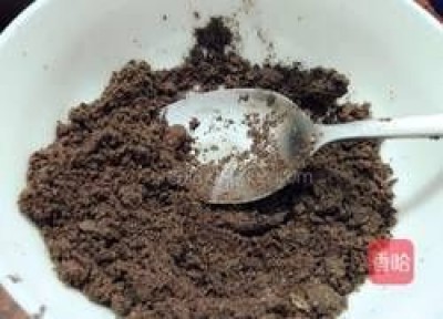 【酸奶巧克力蛋糕的制作方法】酸奶巧克力蛋糕的制作步骤和要点 酸奶蛋糕的美味家常做法