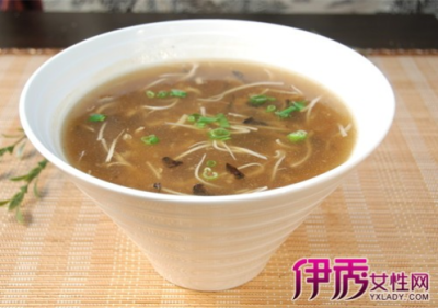 【酸辣肚丝汤的简易做法】酸辣肚丝汤的简易做法  只需13步就能让你品尝到美味的暖胃汤