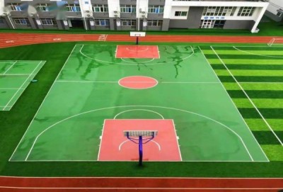 国际标准篮球场地的长和宽分别是，篮球场和足球场的长宽分别是多长
