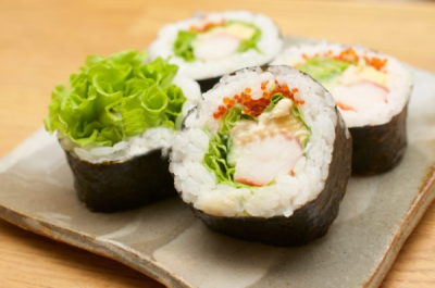 如何制作蔬菜寿司 蔬菜寿司的方法
